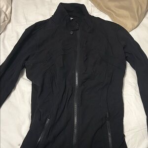 Black Lulu lemon define jacket. (Size 8) (medium woman’s)